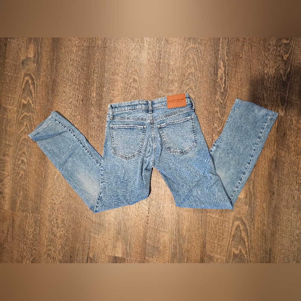 Lucky Brand Women's Jeans - Picture 7 of 10